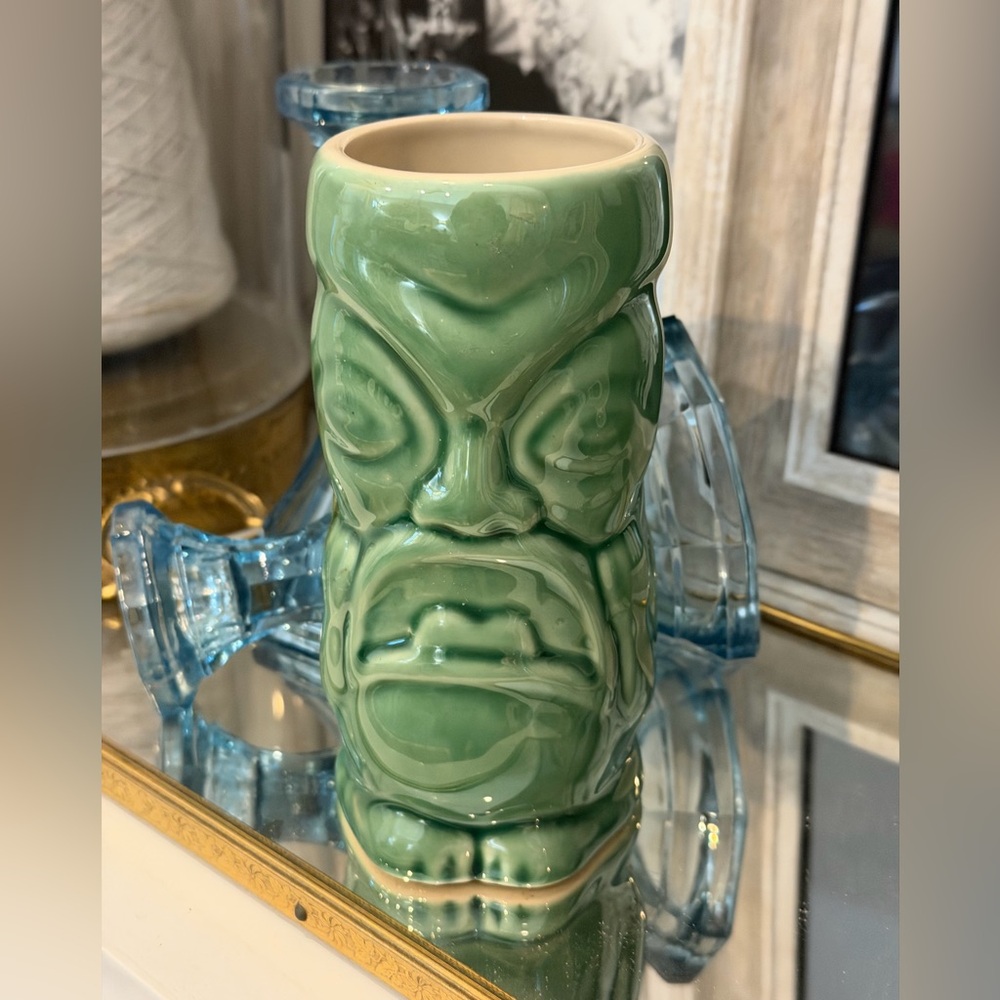 Vintage Klaus Hawaiian Tiki-Style Mug. Green | Accoutrements | Kitschy 6”